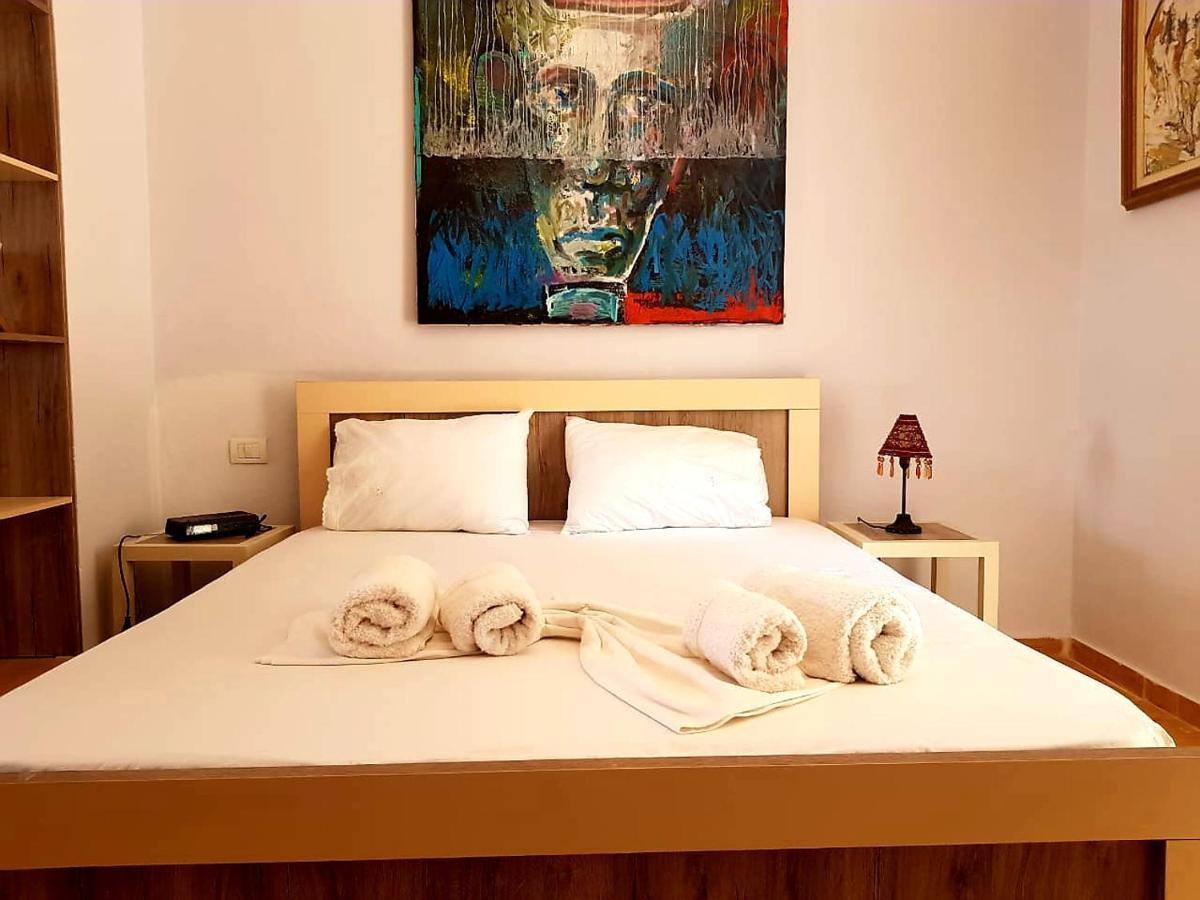Aira Apartment Himare Ngoại thất bức ảnh