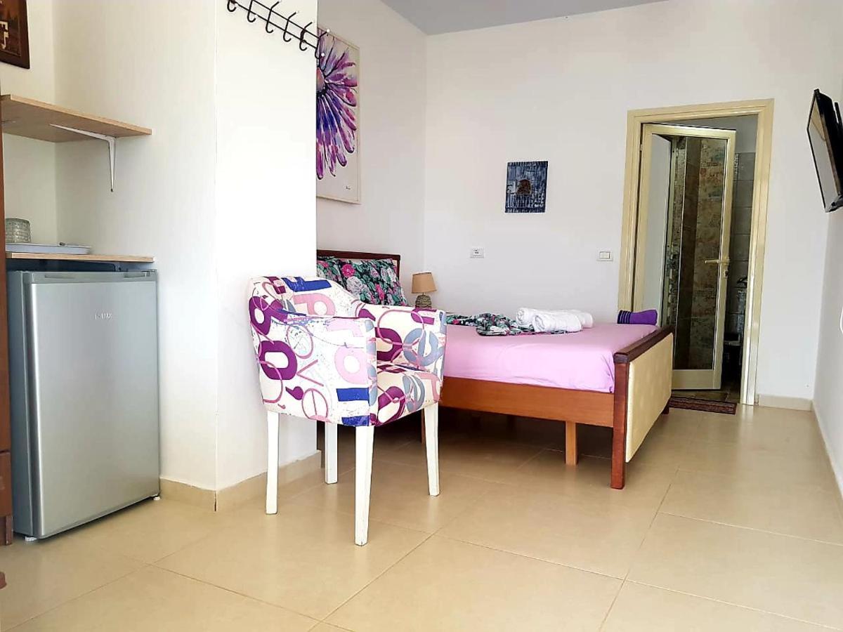 Aira Apartment Himare Ngoại thất bức ảnh