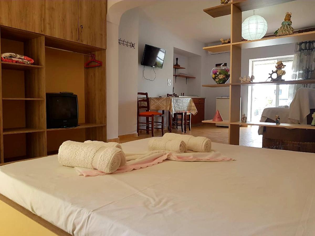 Aira Apartment Himare Ngoại thất bức ảnh