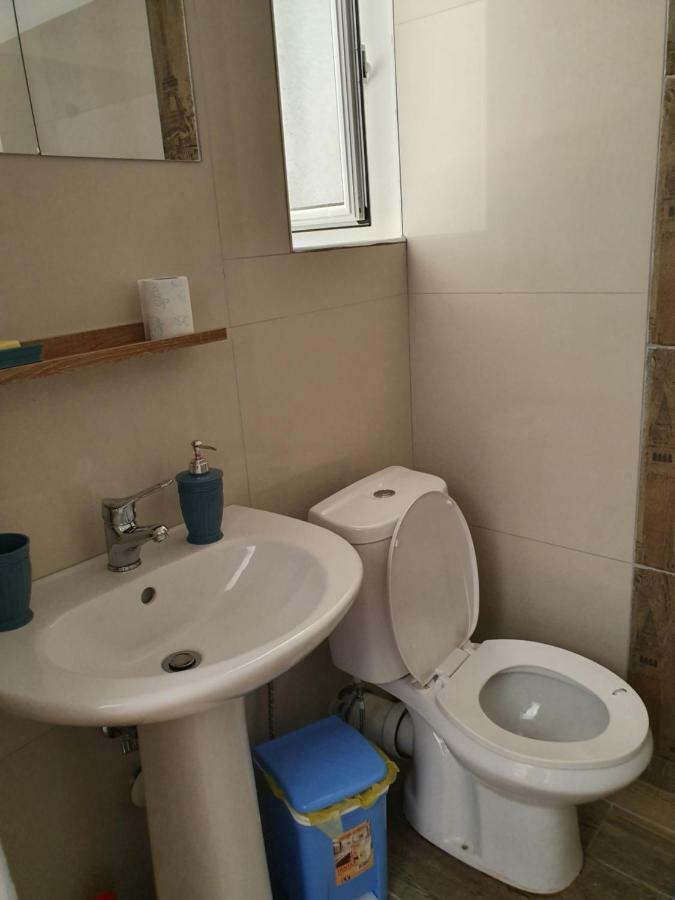 Aira Apartment Himare Ngoại thất bức ảnh