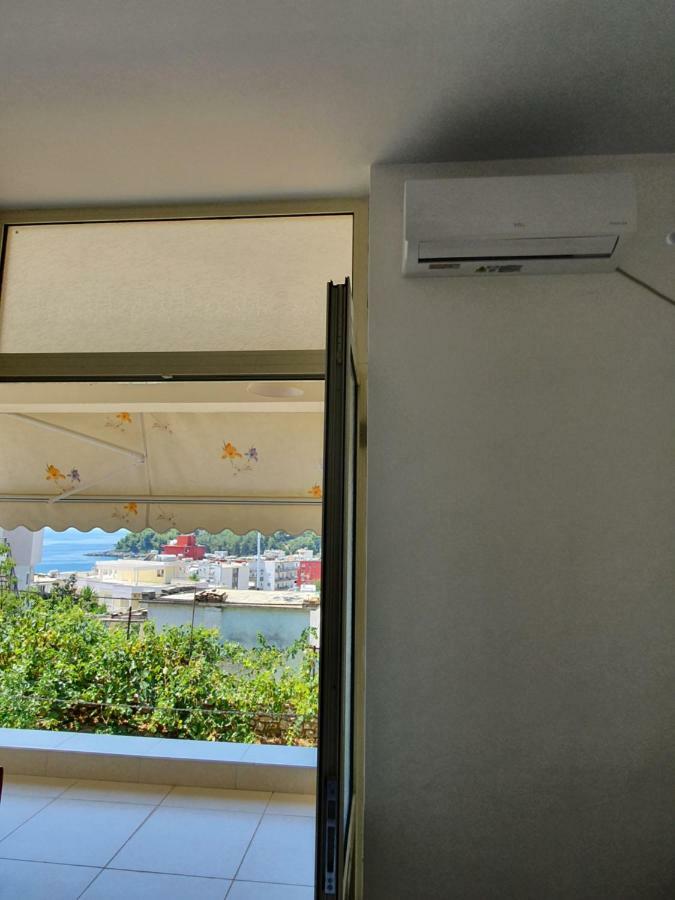 Aira Apartment Himare Ngoại thất bức ảnh